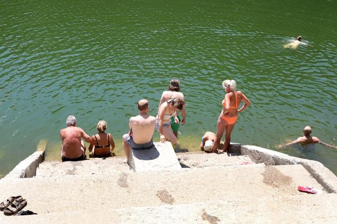 Na vacsine uzemia Slovenska opat ocakavame horuce pocasie Plati zvysena vystraha