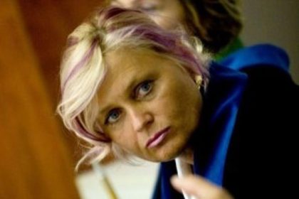 Nezakonne stihanym venovala koalicia celu tlacovku no Suskovo ministerstvo sa zdraha odskodnit oslobodenu advokatku