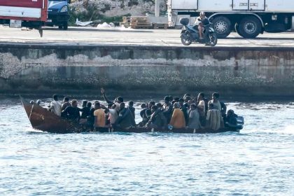 Pri pobrezi Mauritanie zachranili 42 migrantov mieriacich do Europy