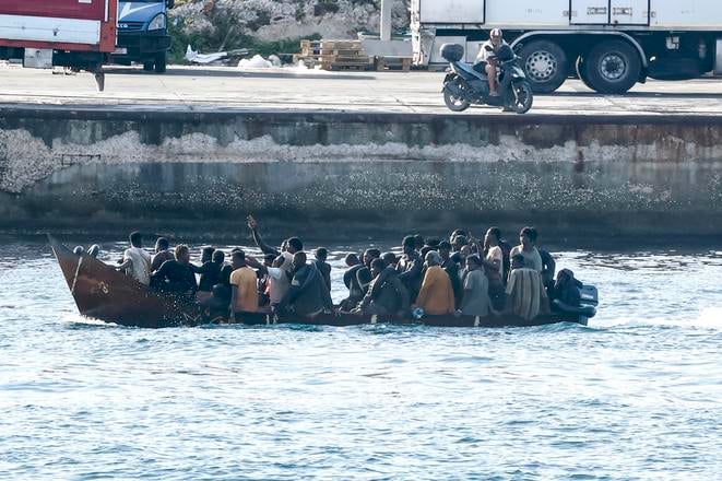 Pri pobrezi Mauritanie zachranili 42 migrantov mieriacich do Europy