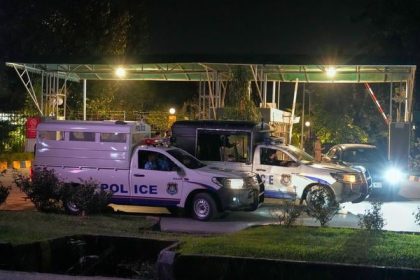 Pri poziari v pakistanskej nemocnici zahynuli novorodenci