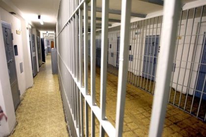 Vazni v Ostrave sa pokusili vyhlbit tunel cez stenu