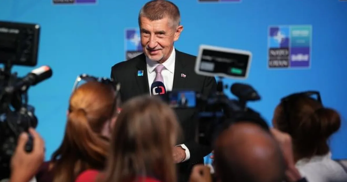 Andrej Babiš si všimol hybridnú vojnu proti Česku, no nič proti nej nerobí