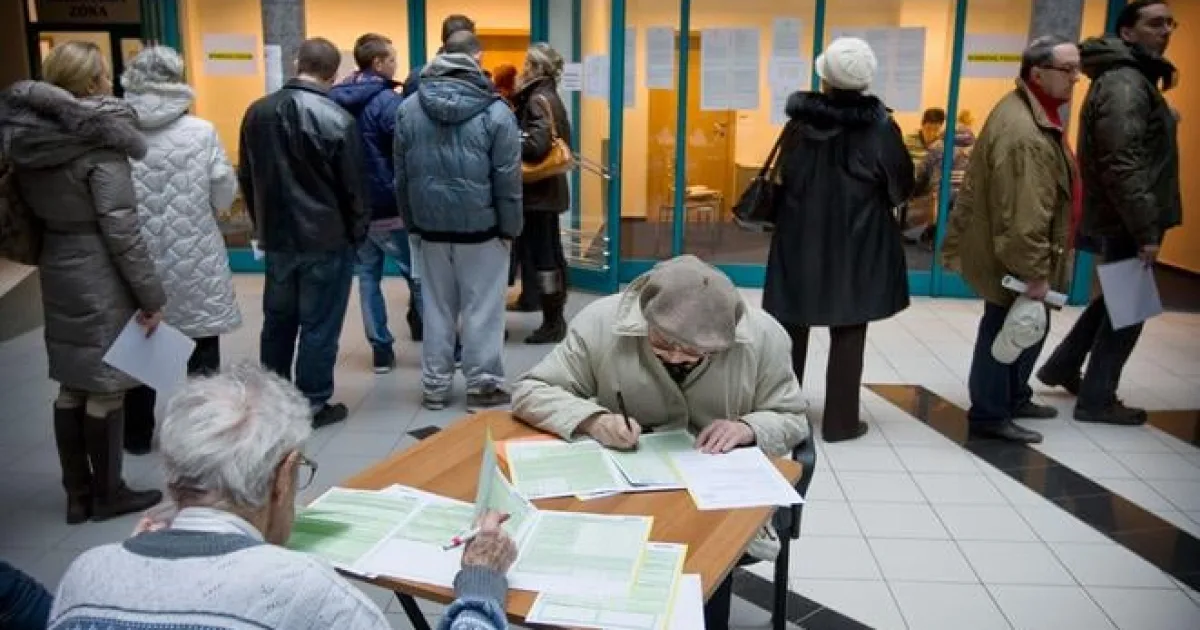 Daňoví podvodníci cielia na ľudí cez správy o preplatkoch