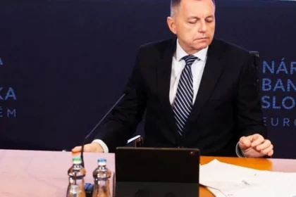 Ekonomiku zachraňuje ochota Slovákov míňať, tvrdí Kažimír