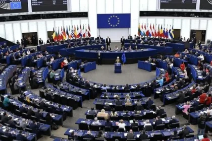 Europoslanci schválili silnejší uhlíkový mechanizmus EÚ na hraniciach