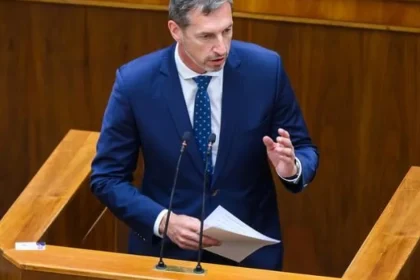 KDH navrhuje opatrenia proti hazardu, spúšťa petíciu