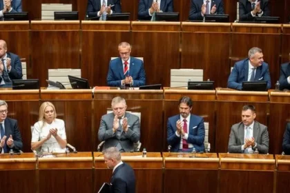 Koalícia a opozícia sa nezhodli na reakciách