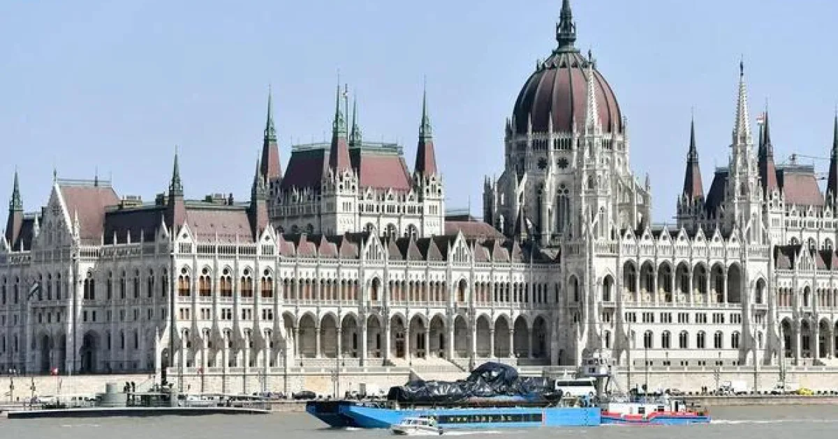 Maďarsko môže do konca roka znížiť úroky, ak vláda predstaví plán prijatia eura