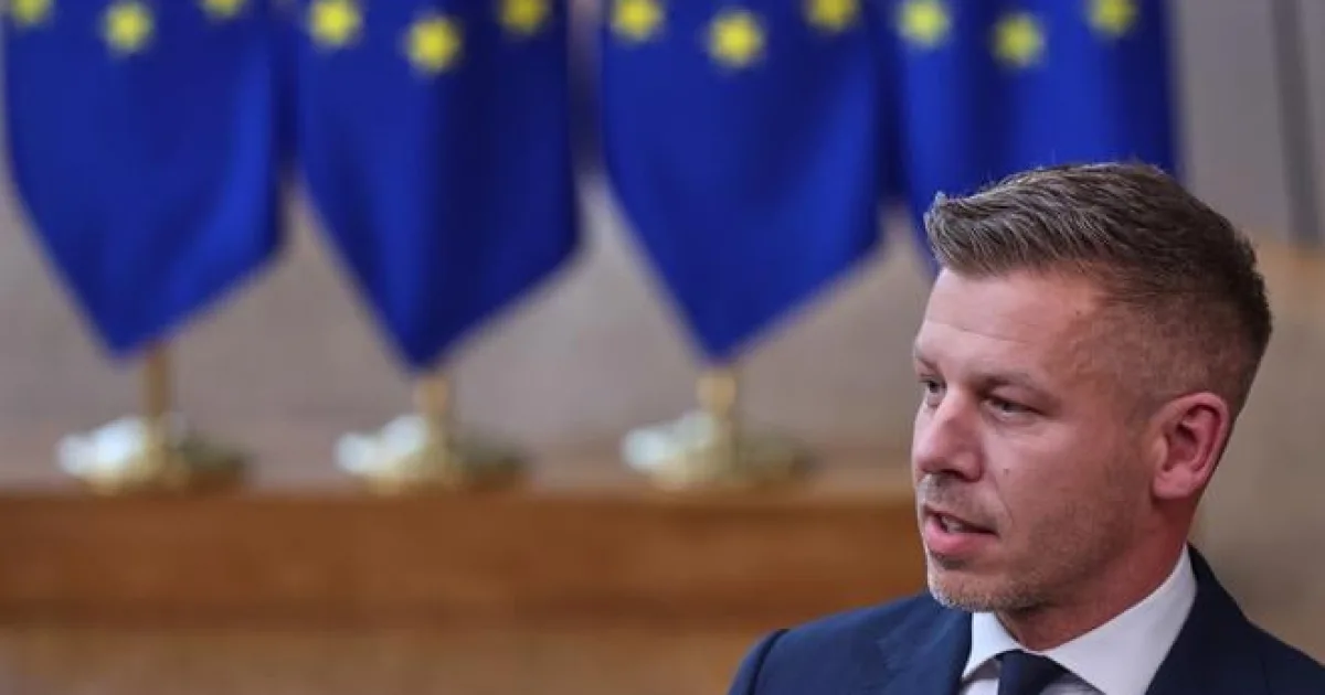 Maďarský parlament rozhodol o imunite expremiérov aj Magyara