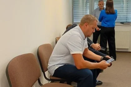 Michelko sa ospravedlnil Čurillovi a plní dohodu s exvyšetrovateľom