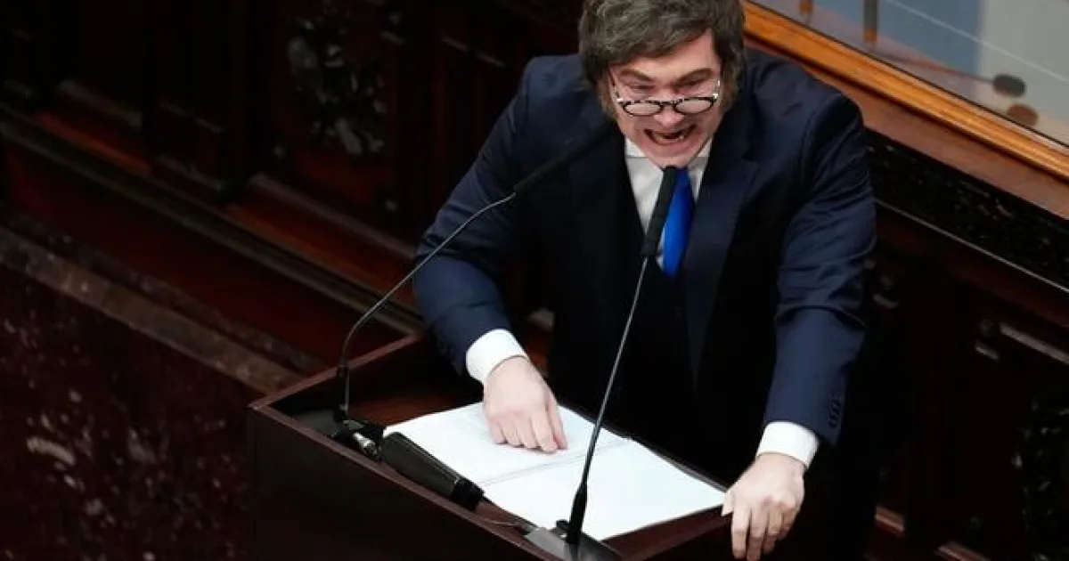 Milei hrozí Británii arbitrážou pre ťažbu ropy pri Falklandoch