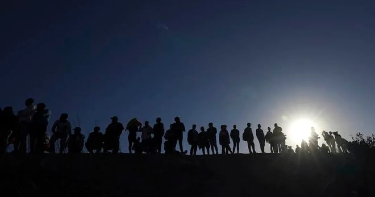 Paríž a Londýn chcú ukončiť dohodu o prijímaní a návrate migrantov