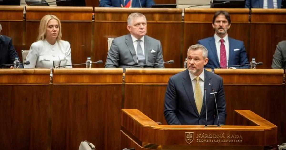 Pellegrini v parlamente ostro kritizoval opozíciu, koalícia mu trikrát tlieskala