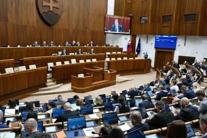 Poslanci ukončili rokovanie diskusiou k novele športového zákona
