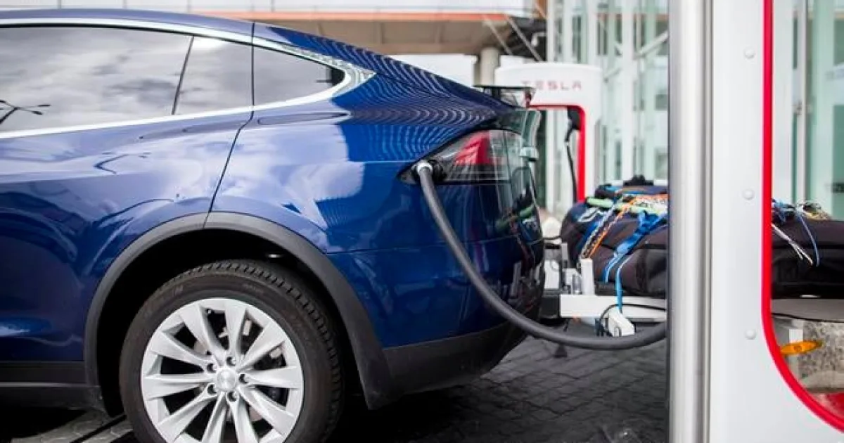Predaj áut v EÚ v auguste opäť rástol, ťahali ho elektromobily
