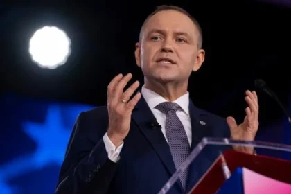 Prezident Nawrocki ide na summit G20 v Miami napriek Putinovmu pozvaniu