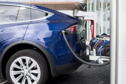 Registrácie elektromobilov v EÚ vlani dosiahli rekordnú úroveň