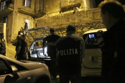 Talianske úrady zadržali strážcu v Pompejach pre sexuálne napadnutie mladíka