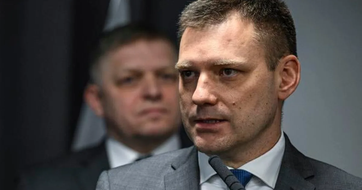 Taraba pritlačil na vemienko a roztočil kolesá