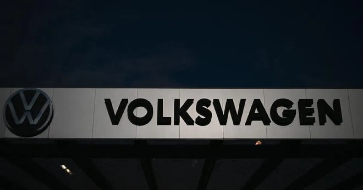 Volkswagen vypovedal tarifné dohody, odbory hrozia odporom