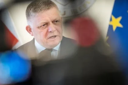Zasiahnu Slovnaftu na zisky? Zvažuje sa český model aj osobitná daň za drahé palivá