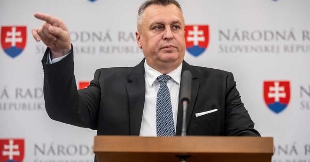 Andrej Danko ako temný rytier slovenskej politickej scény