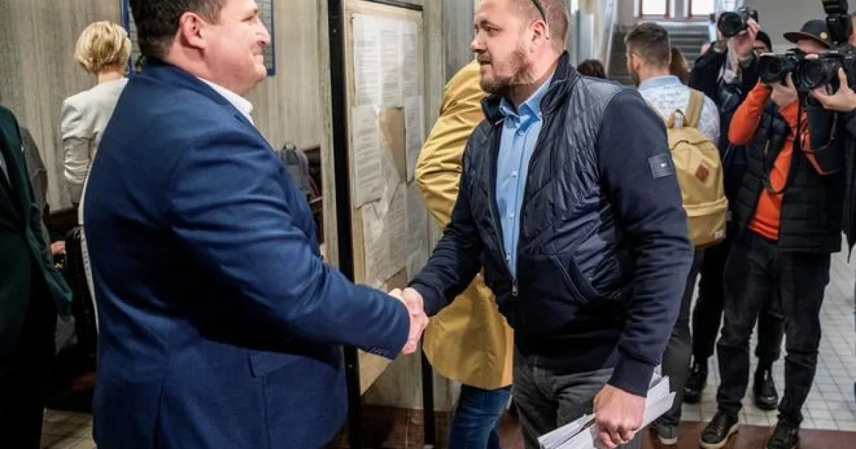 Budú Čurillovci ešte vyšetrovať Ficovu vládu?