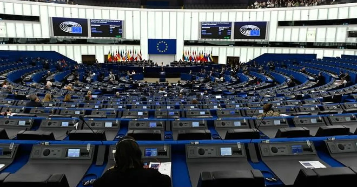 Europarlament neuznal voľby do ruskej Dumy a žiada ďalšie sankcie