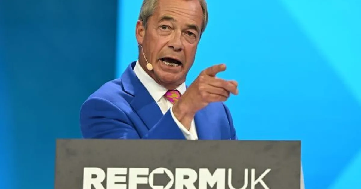 Farage žiada päťročné moratórium na azyl a zrušenie 90-tisíc nevybavených žiadostí
