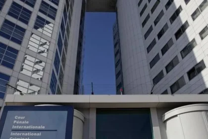 ICC zverejnil podrobnosti o zatykačoch na Taliban