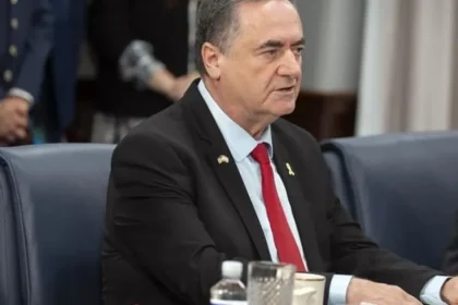Izraelský minister obrany popiera spor medzi Netanjahuom a armádou o Iráne