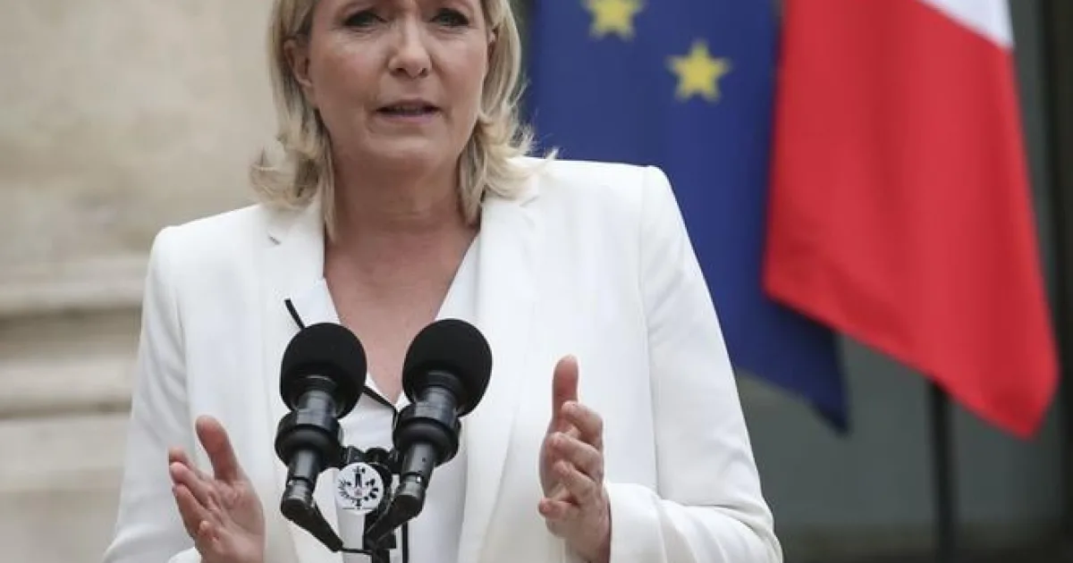 Le Penová plánuje rozpočtové škrty, ak sa stane francúzskou prezidentkou