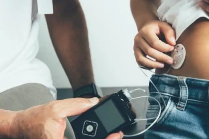 Liek, ktorý môže detským diabetikom darovať čas, u nás chýba. V Česku ho už podávajú