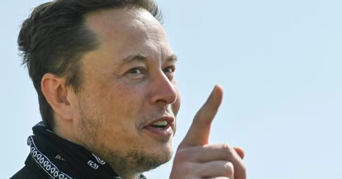 Musk chce ďalšie tisíce satelitov a ovládnuť svetový internet