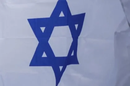 Na severe Izraela vybuchlo zariadenie, chlapec neprežil a 19 osôb je zranených