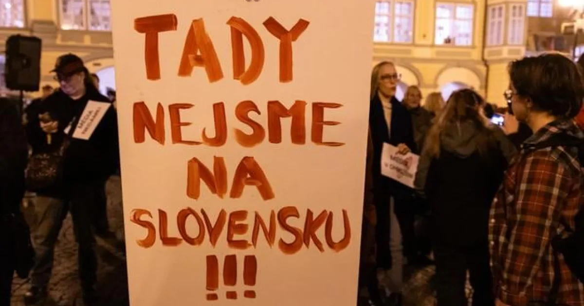 Nočné rokovanie vyvolalo protesty. Babišov tlak na ČT a ČRo sa môže vypomstiť