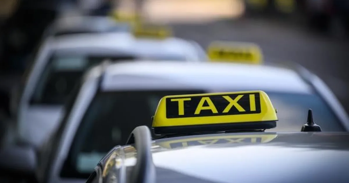 Polícia spustila celoslovenskú kontrolu taxi služieb