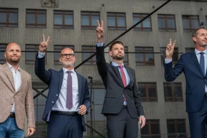 Poraziť Fica nestačí. Prečo sú predčasné voľby lepšie než ďalšia vláda s Matovičom