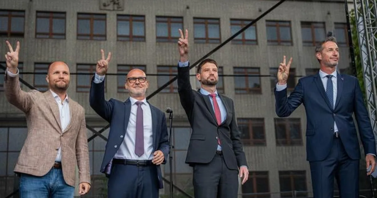 Poraziť Fica nestačí. Prečo sú predčasné voľby lepšie než ďalšia vláda s Matovičom
