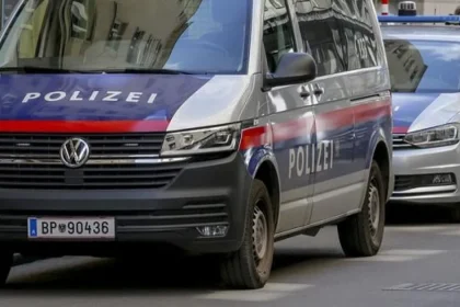 Rakúska polícia zadržala päťku podozrivú z 198 vlámaní, medzi nimi štyroch Slovákov