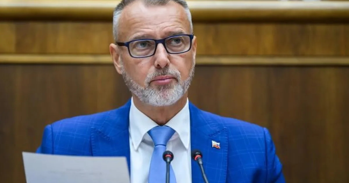 Raši vyzval Žilinku, aby zvážil preverenie aktivít Hnutia Slovensko