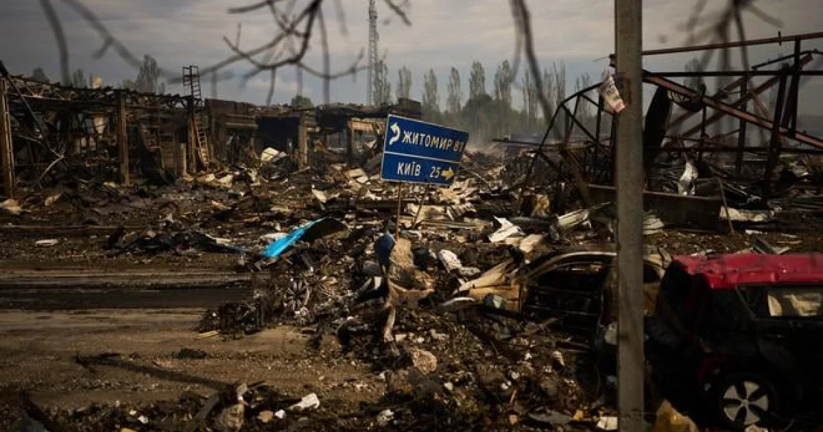 Ruský rozpočet: výdavky na obranu rastú, na školstvo, dôchodky a zdravotníctvo klesajú