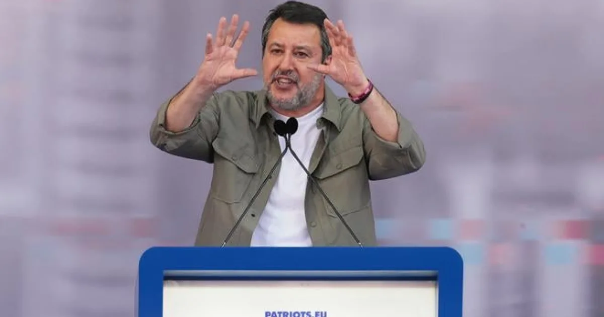 Salvini si naďalej udržiava pozíciu lídra strany Liga