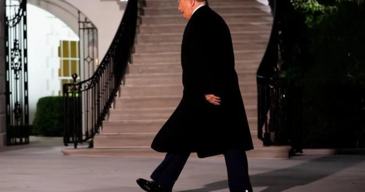 Šiesti americkí senátori vyzvali Trumpa, aby nerobil obchody s naftou z Ruska