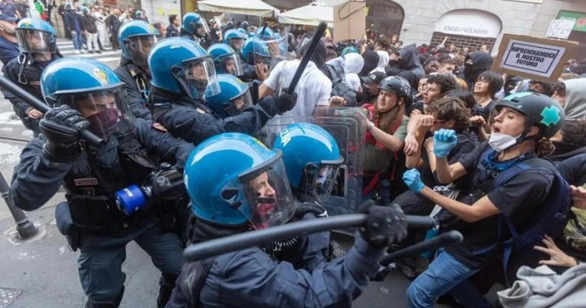 V Miláne opäť vypukli strety protestujúcich s políciou