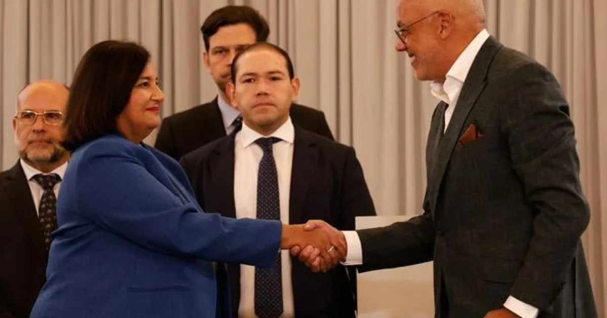 Venezuelská vláda rokuje s opozíciou o prechode k demokracii, USA vidia pokrok