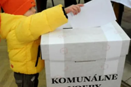 Volebná sobota prináša stávky naprieč celým Slovenskom