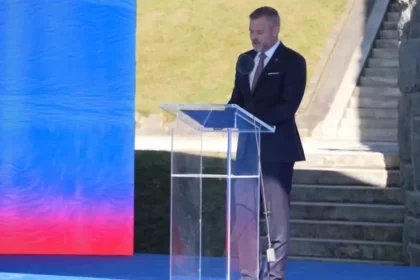 Zbrojenie nie je cestou k zmierneniu napätia, tvrdí Pellegrini