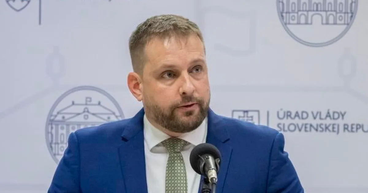 Žiačka po útoku v Staškove je stále v mimoriadne kritickom stave, uviedol Šaško
